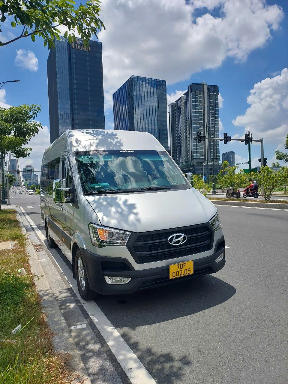 Nội thất ghế da cao cấp trên xe 7 chỗ
